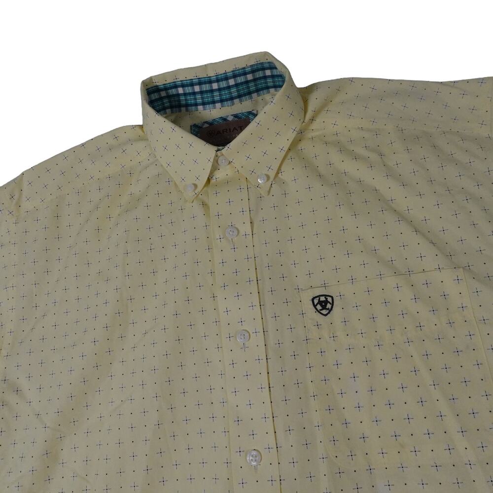 Ariat Geometric Embroidered Wrinkle Free Button Up Long Sleeve Shirt Men's Large